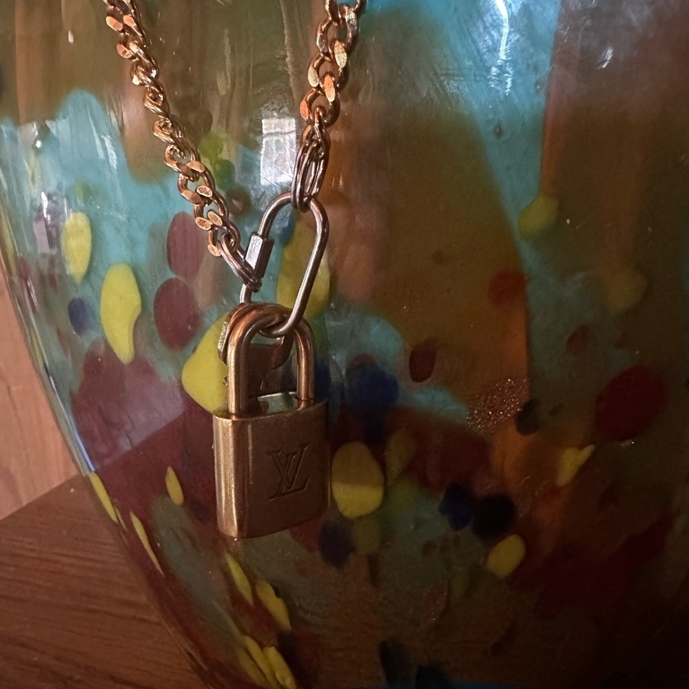 Louis Vuitton Gold Chain Necklace with Padlock no 302 - Picture 2 of 11